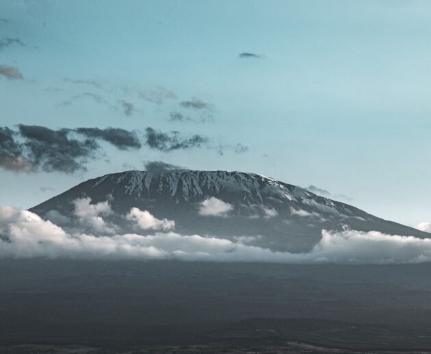 uhuru peak