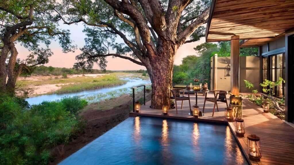 5 days Tanzania luxury lodge Safari