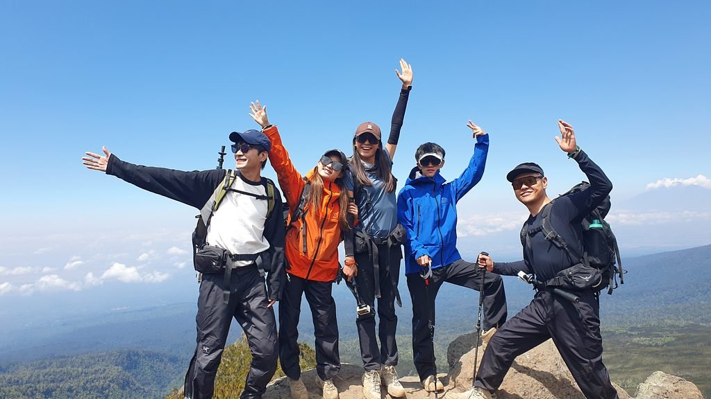 The Best 7-Day Kilimanjaro Machame Route Climbing Package 2027/2028