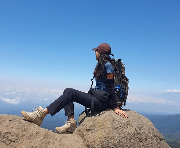 Mount Kenya vs. Kilimanjaro 2027/2028: Which Climb Is Right for You?