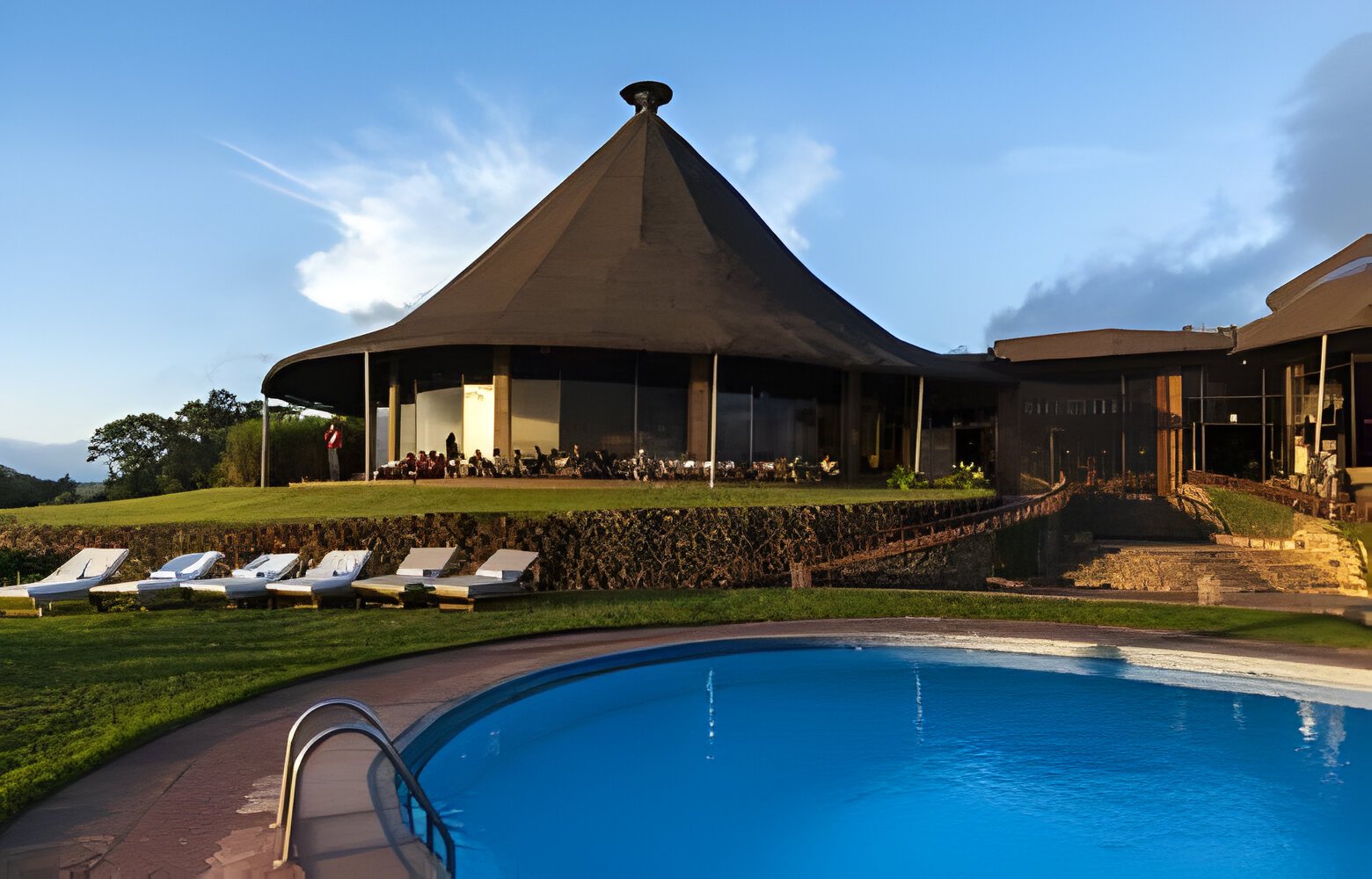 best 7-days Tanzania luxury lodge Safari on 2025