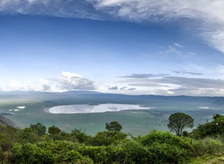 Ngorongoro Crater – Your Perfect 2025-2026 Safari Adventure