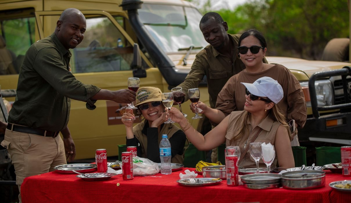 The Best Complete 10 Days Tanzania Safari 2027/2028 – Wildlife, Serengeti Migration and Ngorongoro Crater