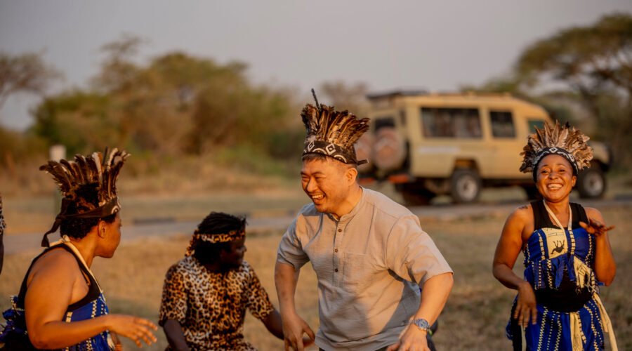 Best Serengeti & Crater Safari – 5-Day Strategic Game Drive: 7 Powerful Reasons to Book This Ultimate Adventure