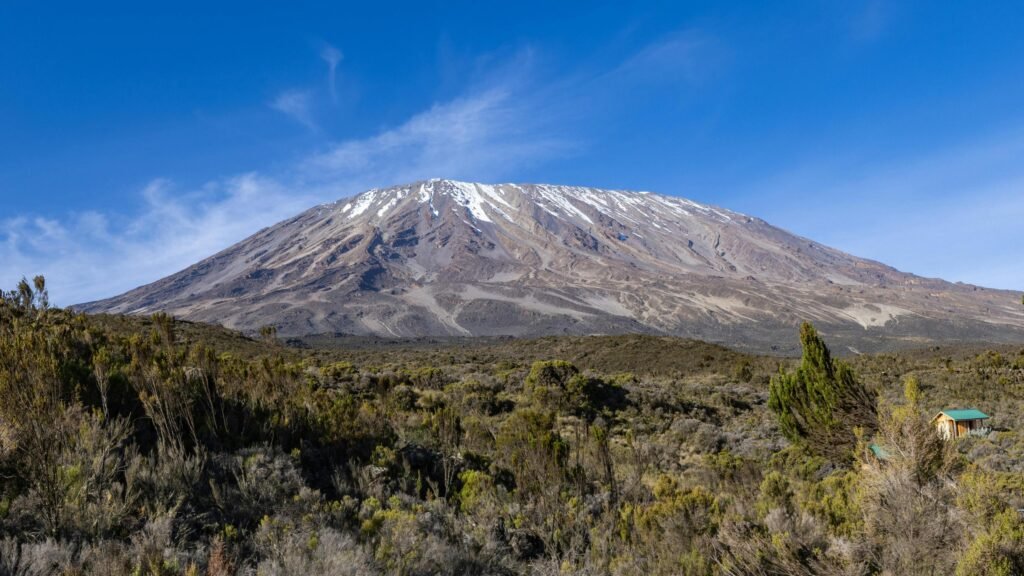 K2 vs Kilimanjaro: Difficulty Comparison – 7 Powerful Facts Every Climber Must Know K2 vs Kilimanjaro: Difficulty Comparison – 7 Powerful Facts Every Climber Must Know