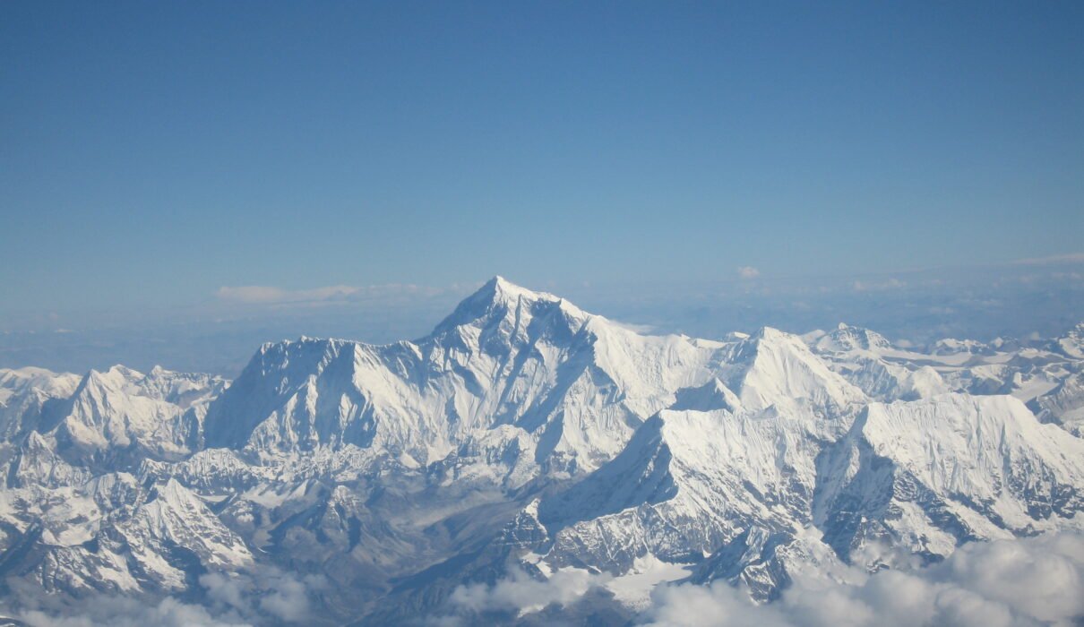 Where Is Mount Everest Located? 7 Powerful Facts You Must Know