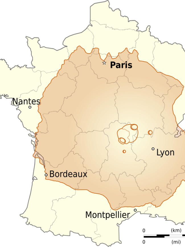 Climbing Olympus Mons: The Tallest Mountain in the Solar System – 9 Powerful Facts That Will Amaze You