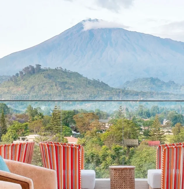Unforgettable 6 Days Arusha, Tarangire, Serengeti & Ngorongoro Crater Safari (2026, 2027 & 2028)