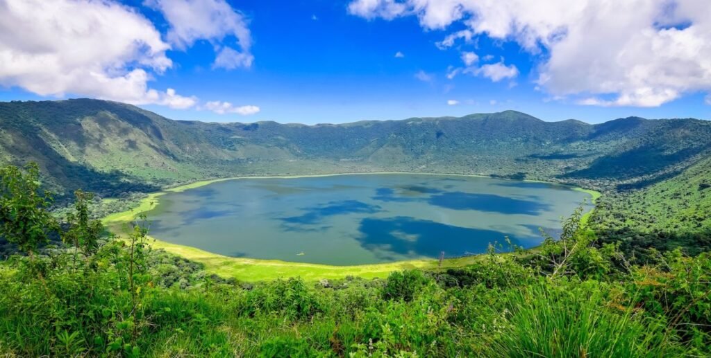 Ultimate 6 Days Tanzania Safari Package: tarangire, Serengeti, Ngorongoro Crater in(2026-2028)