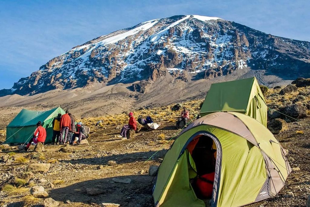 Beginner Tips for First-Time Mountain Climbers: Your Essential Guide Beginner Tips for First-Time Mountain Climbers: Your Essential Guide