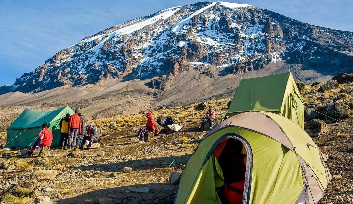 Beginner Tips for First-Time Mountain Climbers: Your Essential Guide